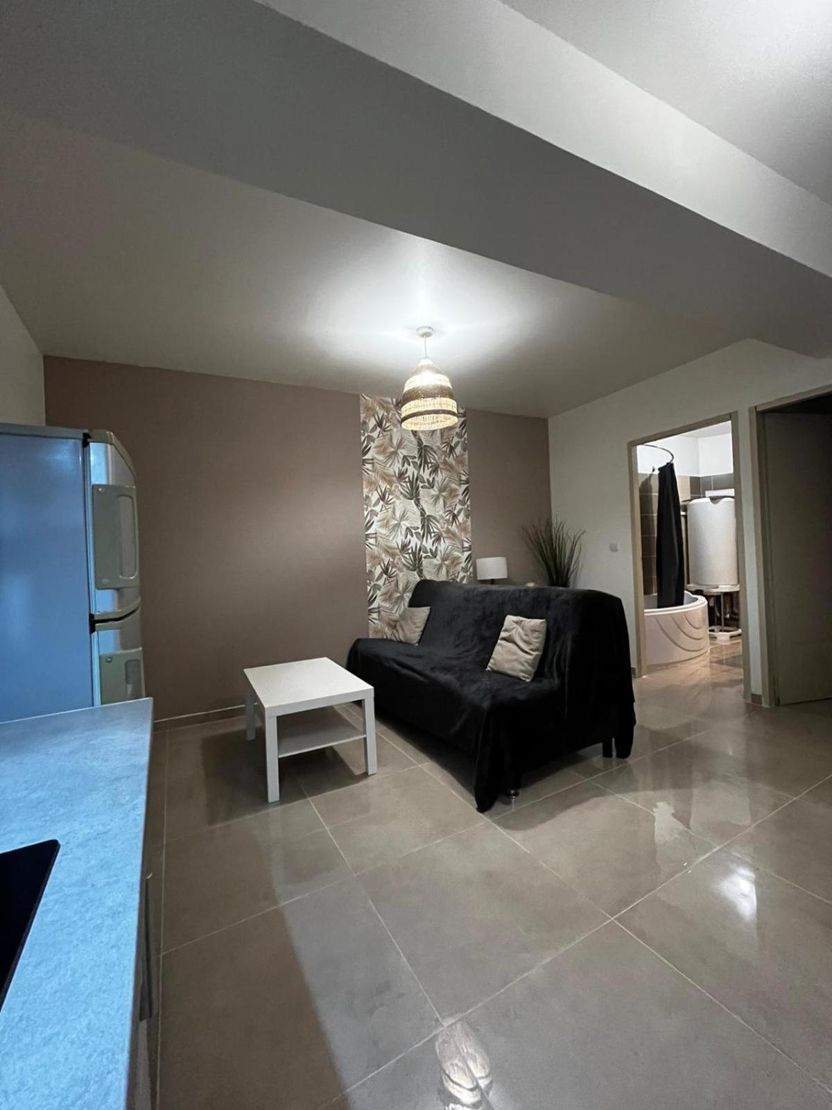 Appartement Des Carmes Nîmes Eksteriør bilde